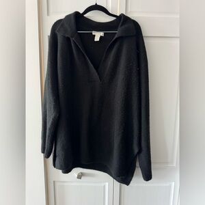 H&M Black V-Neck Collared Knit Sweater Oversized Size L